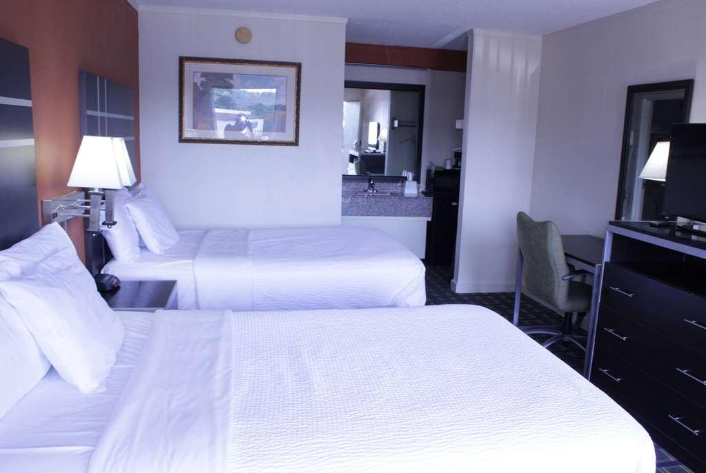Days Inn By Wyndham Salem Room photo